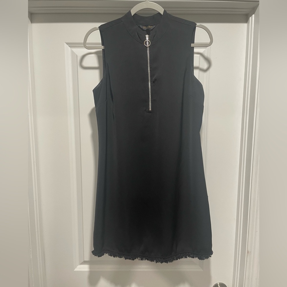 Chic Black Sleeveless Mini Dress